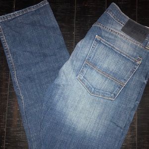 Dizen from Levis jeans